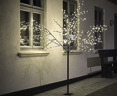 Lystræe med 400 LED lys 